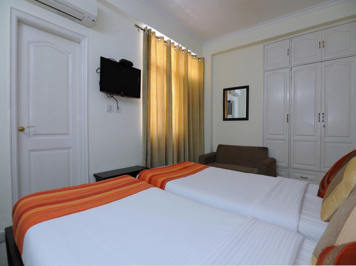 Mehra Residency At The Airport Hotel Új-Delhi Kültér fotó