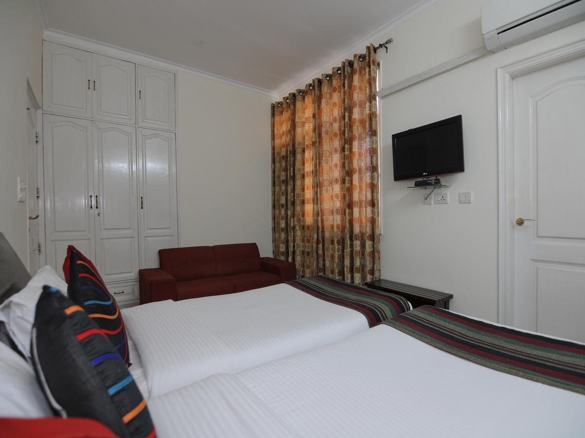Mehra Residency At The Airport Hotel Új-Delhi Kültér fotó